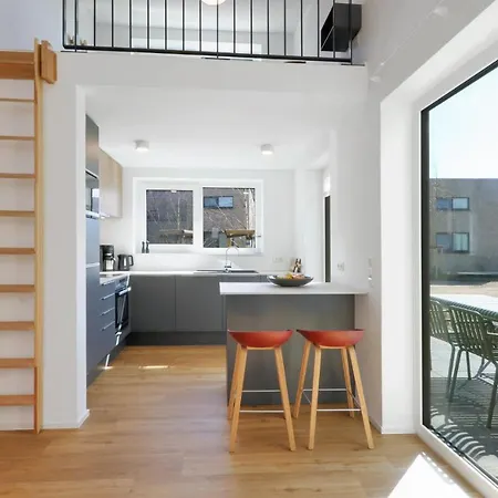 Lovely In Lembruchduemmer