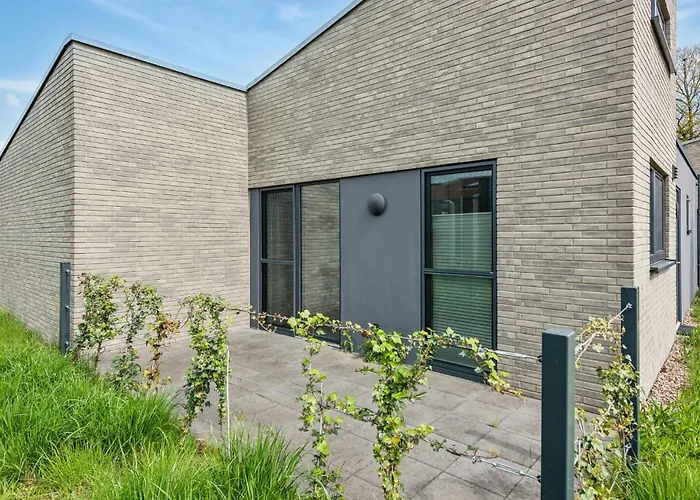 Lovely In Lembruchduemmer